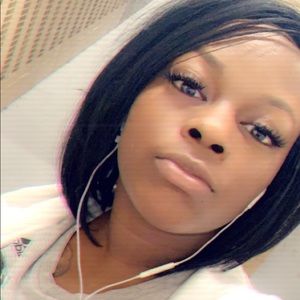 Meet your Posher, Kwasheda